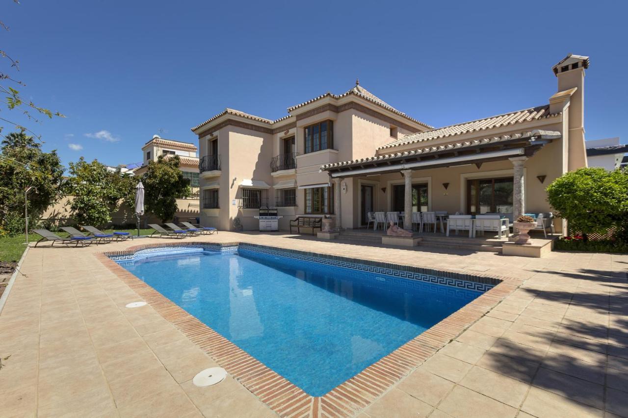 Villa Magnolia Marbella Buitenkant foto